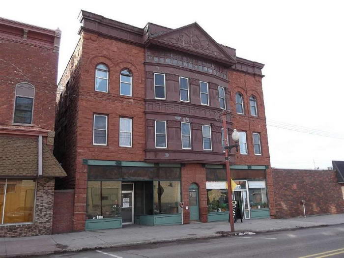 Royal Theater - From Realtor Dot Com (newer photo)